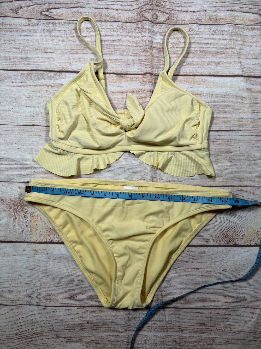Butter Yellow Ruffle Ribbed Bikini Set with‎ Front Tie - Picture 2 of 8